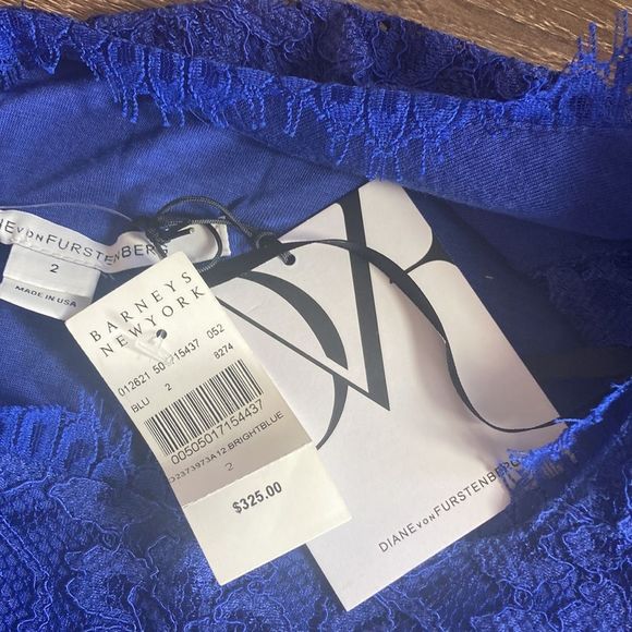 NWT Diane Von Furstenberg Lace dress, size 2 Cobalt Blue - Picture 5 of 14